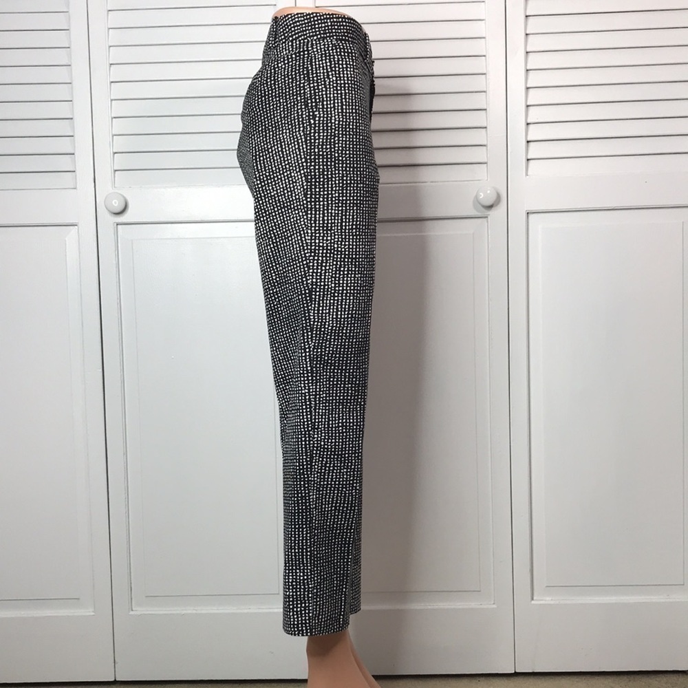 BANANA REPUBLIC Black White Printed Cropped Pants Size 6 - Picture 6 of 9